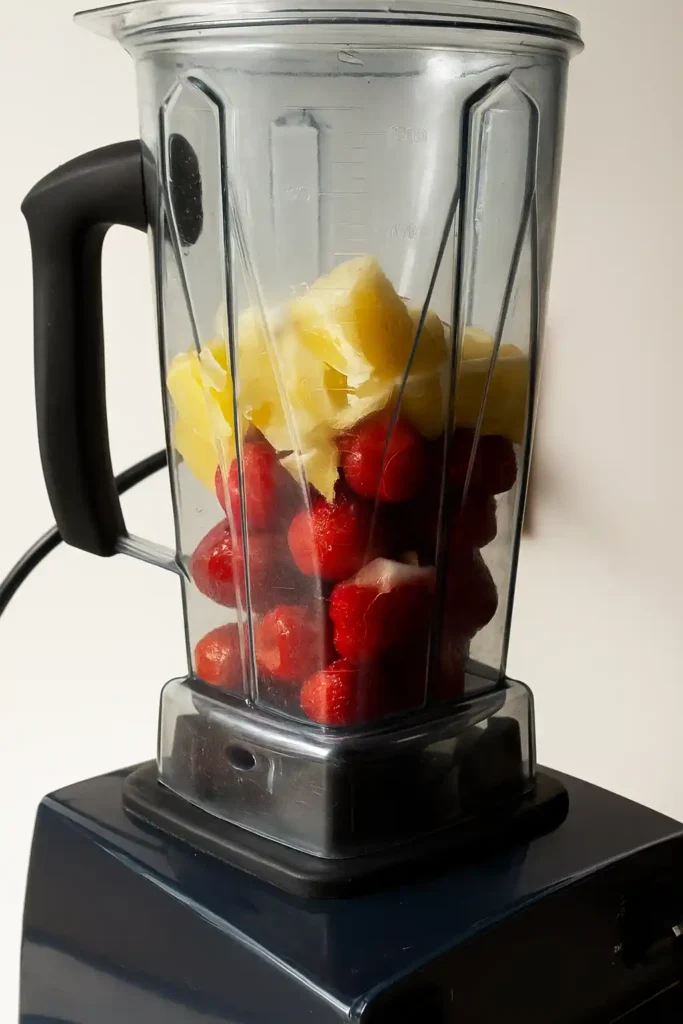 homemade strawberry lemonade recipe step3